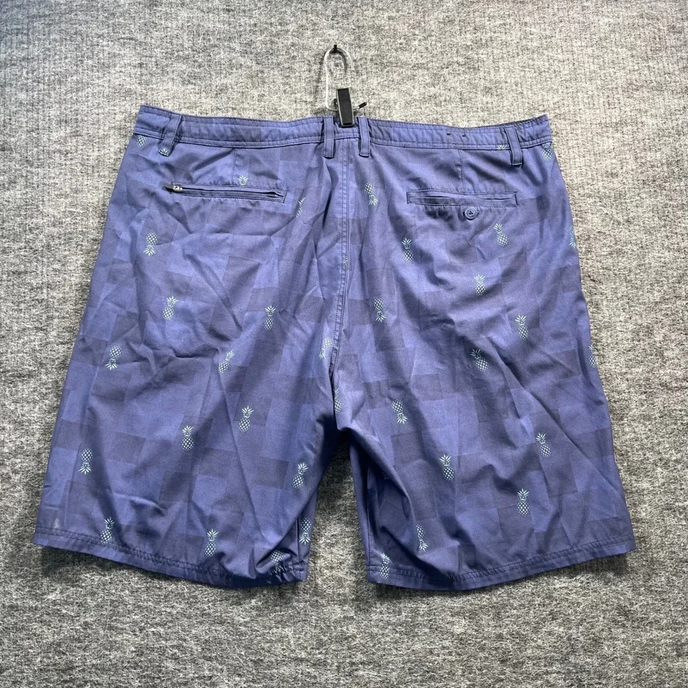 Micros Mens Navy Blue Pineapple Checkerboard Board Shorts Hybrid Size 40